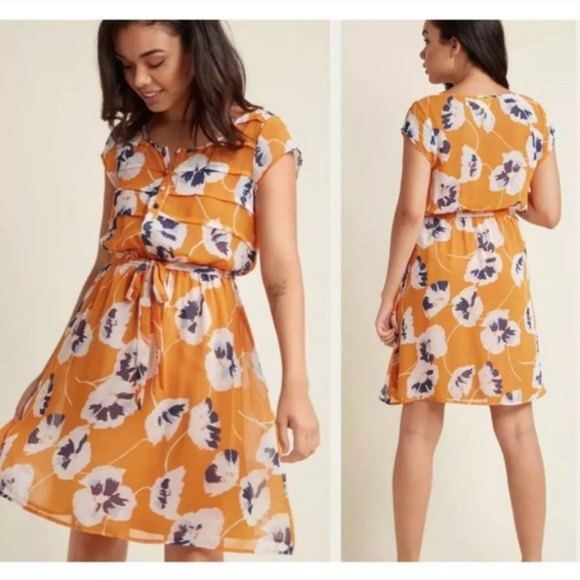 Modcloth Dresses & Skirts - ModCloth Orange Floral Belted Mini Dress Sz Small